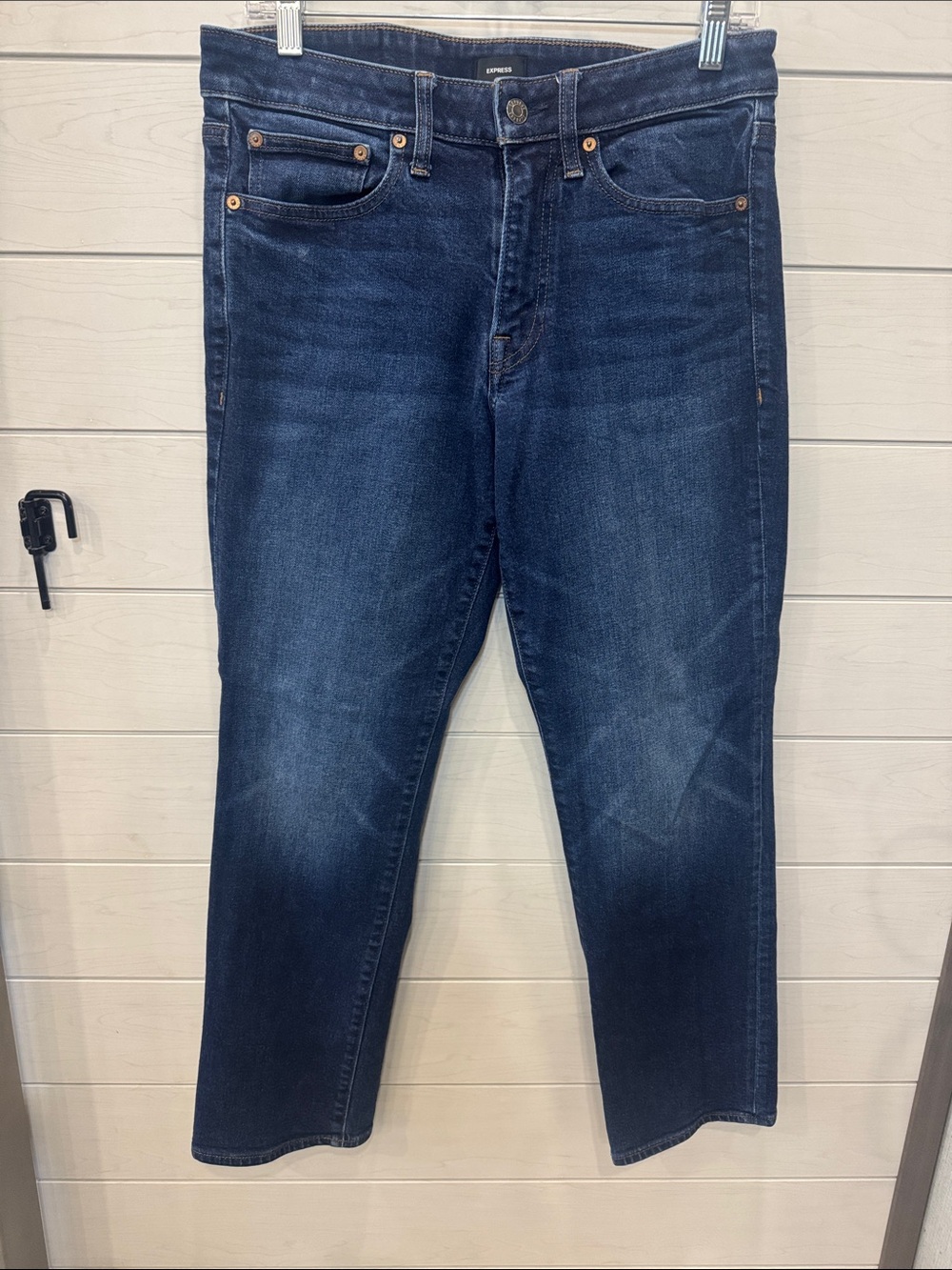 30x30    Express Men's straight jeans